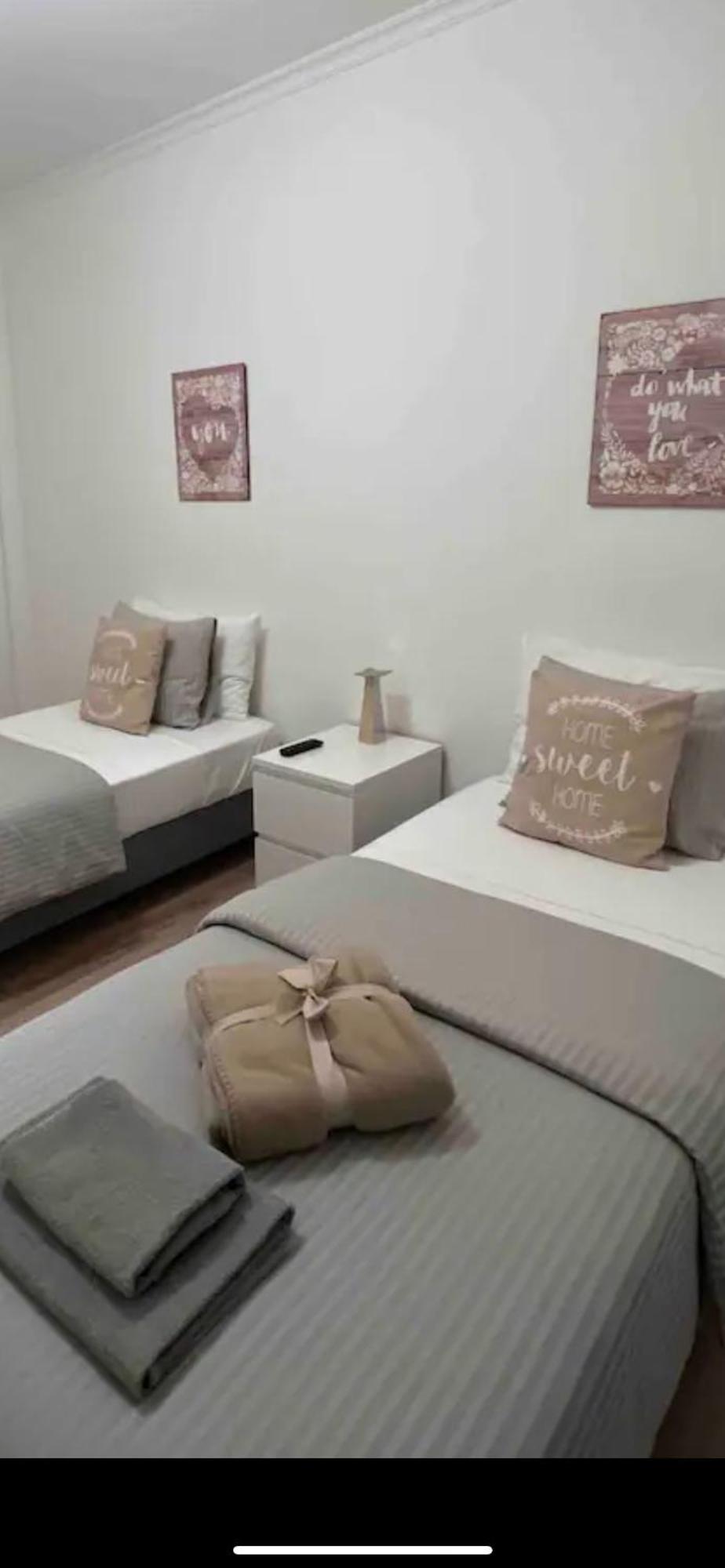 Modern Twin Room With A Balcony Montijo Exterior photo